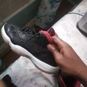 Jordan 11 Low